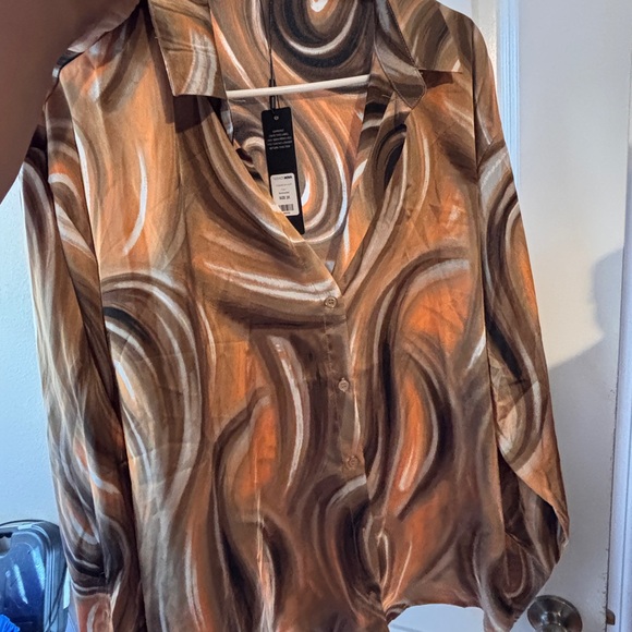 Fashion Nova Swirl Pattern Blouse - Brown and Tan - Picture 4 of 4